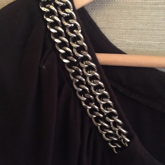 Flowy Black Top with Chains, Size: M - Picture 4 of 8